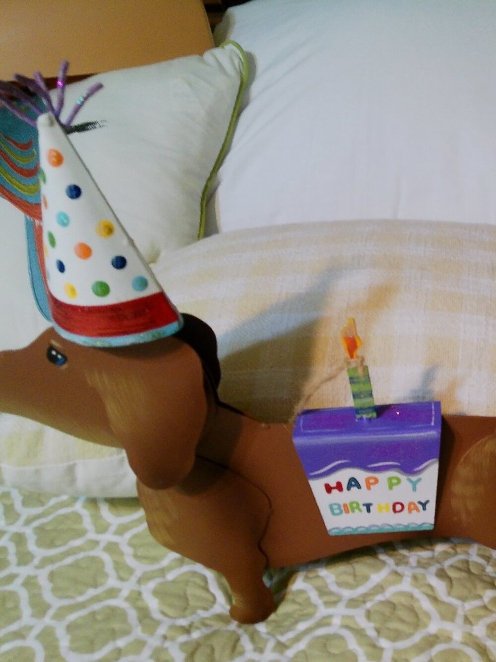 METAL Dachshund BIRTHDAY GIFT   Round Top Collection Dress Up DACHSHUND